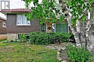 Building Photo - 36 Tealham Dr