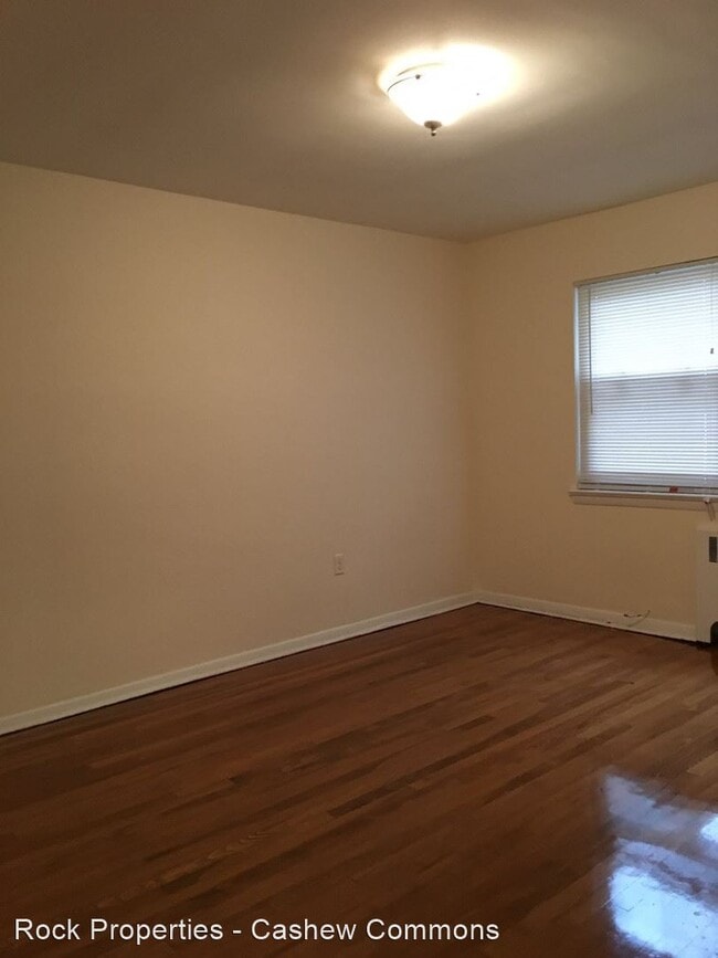 Building Photo - 53 Bross Pl