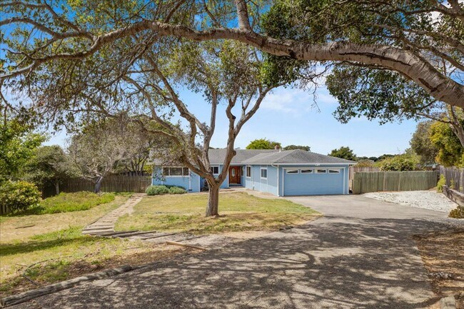 Foto del edificio - Four Bedroom in Oak Hill Oaks