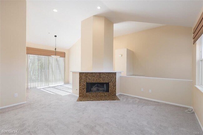 Foto del edificio - 3 br, 3 bath Condo - 7 Sorrento Ct