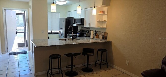 Foto del edificio - 22523 Westchester Blvd