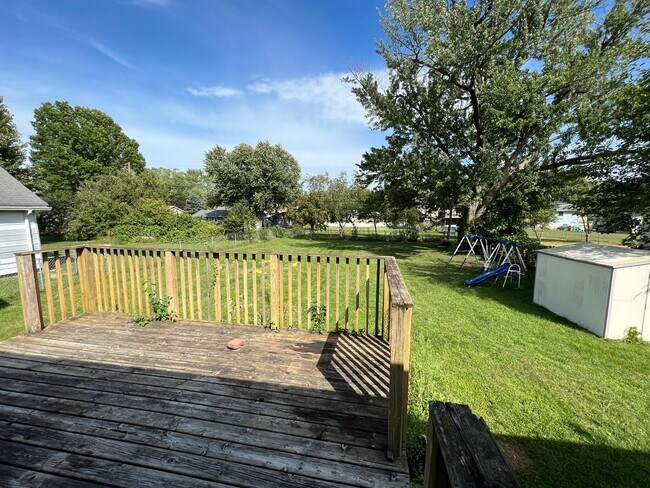 Foto del edificio - Spacious Home Coming Soon!