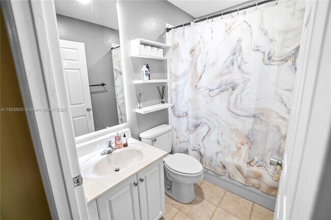 Foto del edificio - 6037 SW 19th St