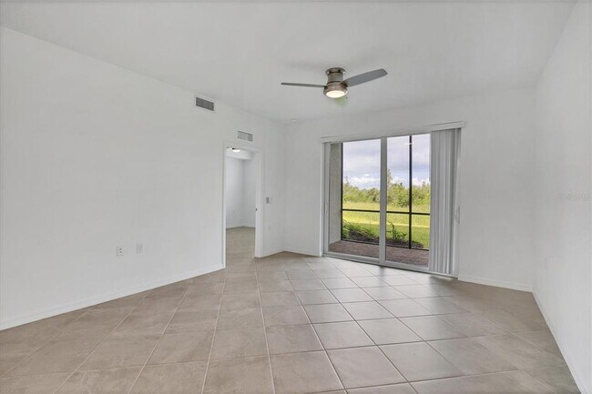 Building Photo - 14161 Heritage Landing Blvd