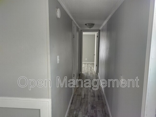 Foto del edificio - 2501 Martin Luther King Dr