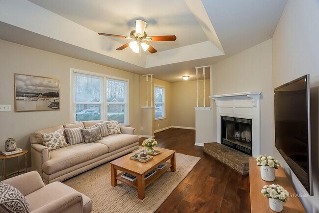 Foto del edificio - 731 Inver Ln