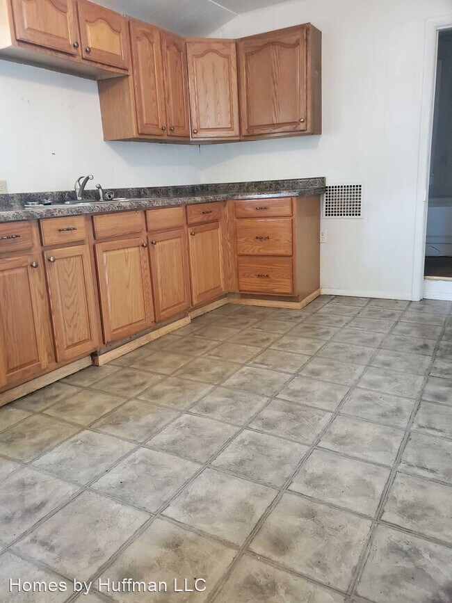 Foto del edificio - 2 br, 1 bath House - 1800 E. Division Street