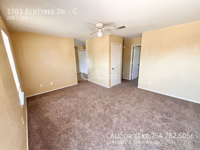 Foto del edificio - 1703 Benttree Dr