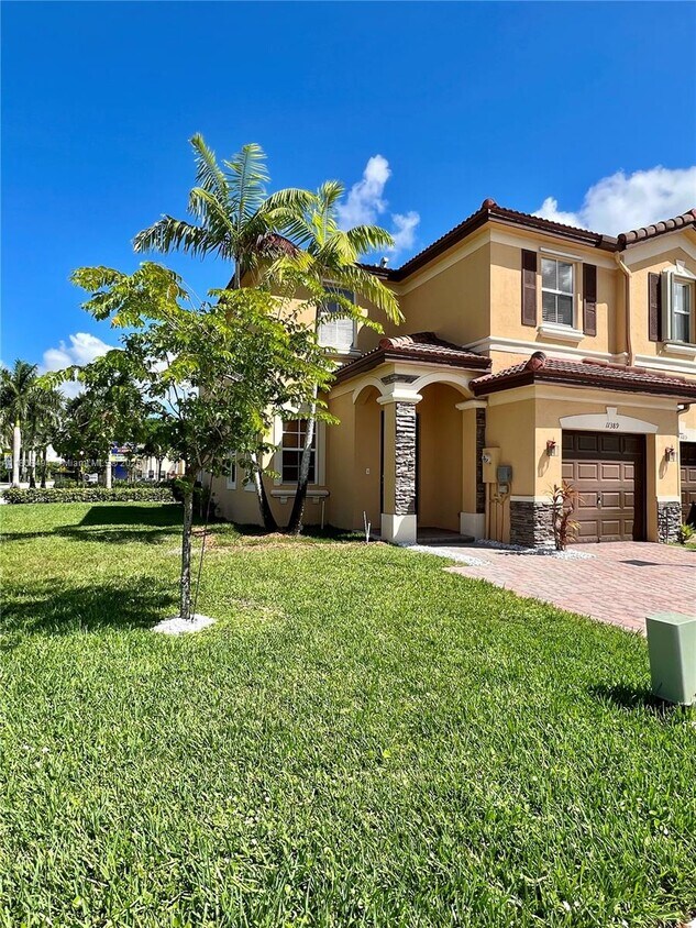 Foto principal - 11389 NW 87th Ln