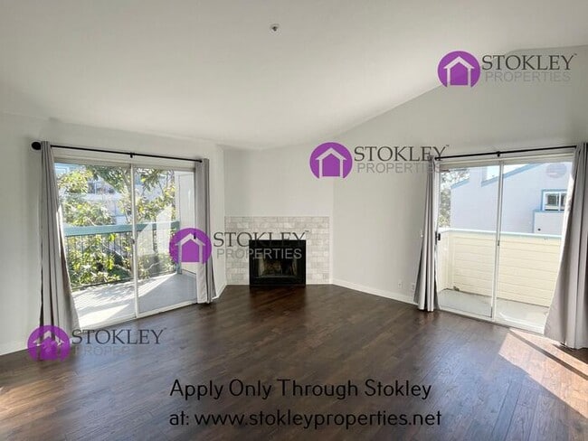 Foto del edificio - 1410 Bel Air Dr