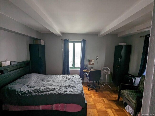 Foto del edificio - 1440 Wood Rd