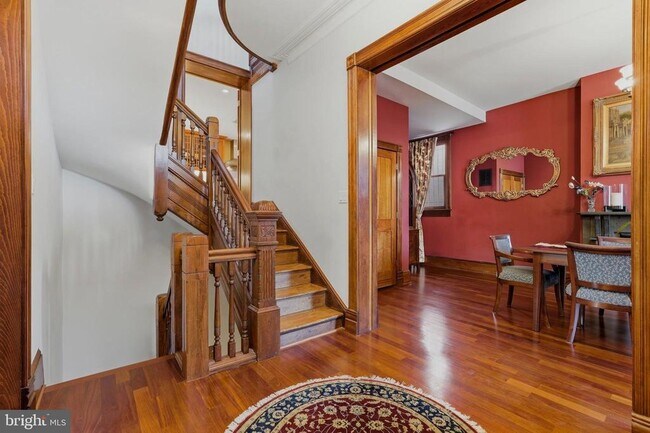 Foto del edificio - 1002 N St NW