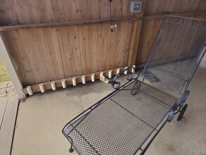 Building Photo - 12823 Point Dr