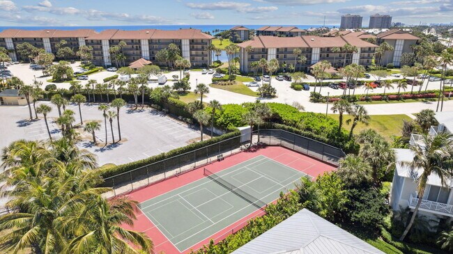 Building Photo - 201 S Seas Dr
