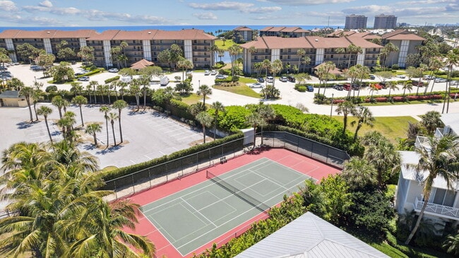 Foto del edificio - 201 S Seas Dr