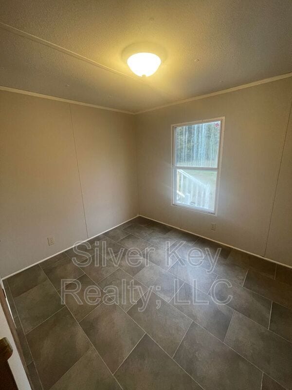 Building Photo - 270 Co Rd 213