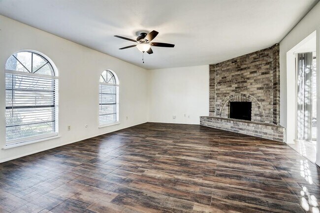 Foto del edificio - 24115 Anchor Ranch Dr