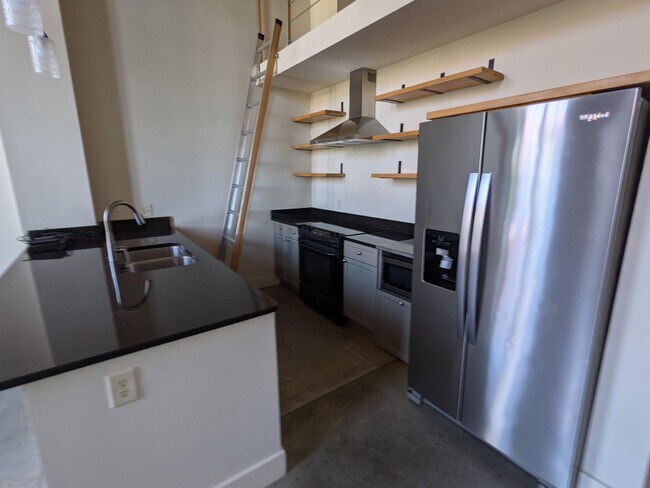 Foto del edificio - 1201 Front Ave