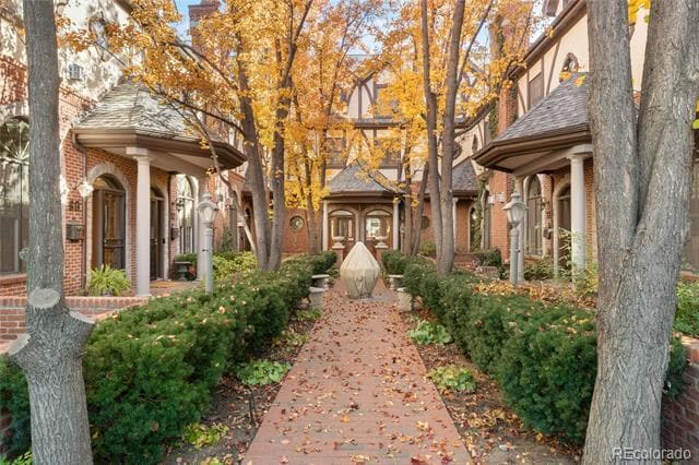 Building Photo - 64 S Garfield St