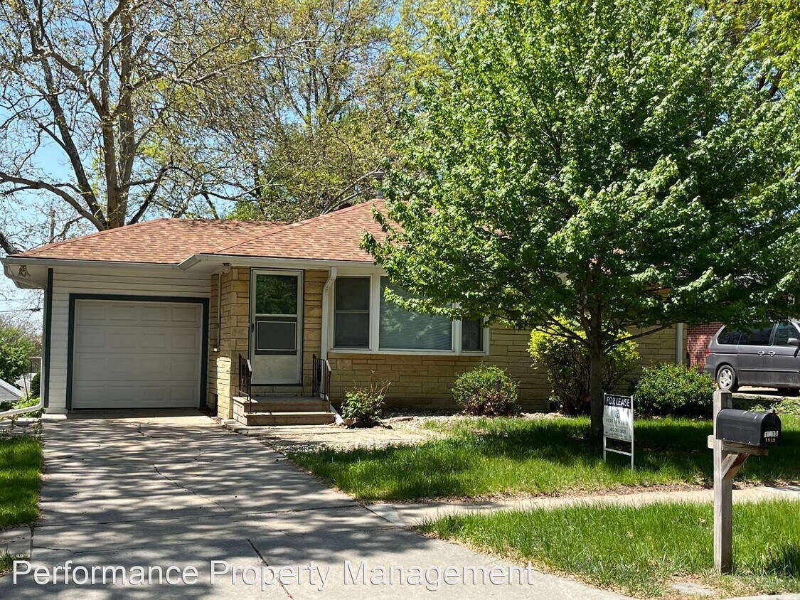 Primary Photo - 2 br, 2 bath House - 1819 N 58TH ST