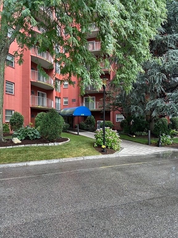 Building Photo - 115 W Squantum St