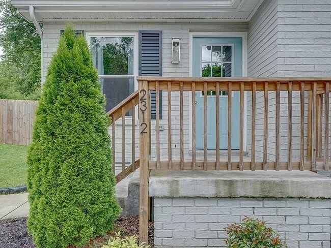 Building Photo - 2312 Hidden Terrace Ct