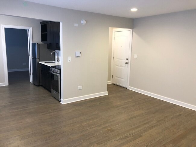 Foto del edificio - 5430 N Western Ave
