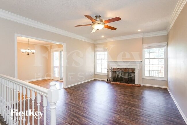Foto del edificio - 3709 NE Chapel Dr