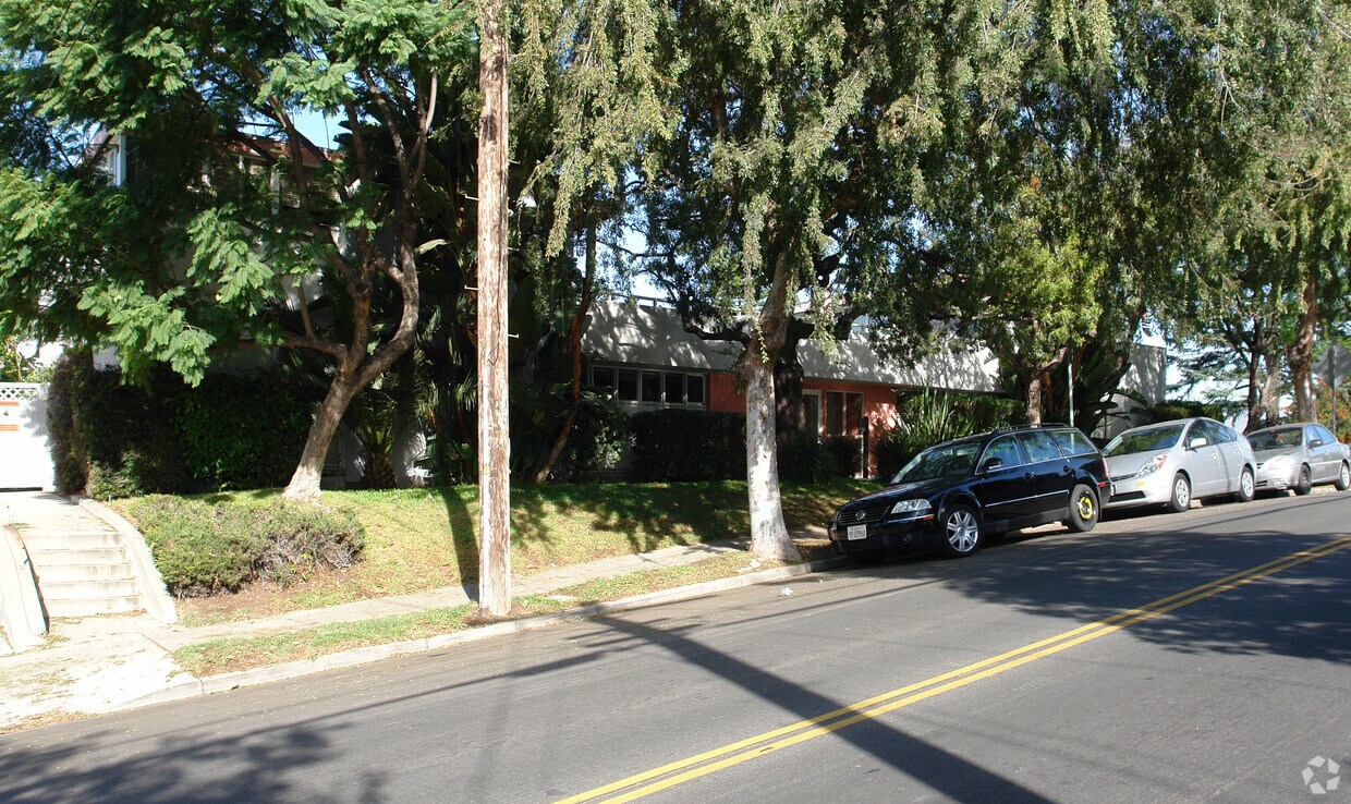 Foto del edificio - 1317 Lucile Ave
