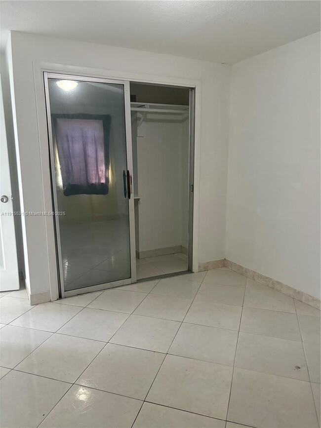 Foto del edificio - 927 SW 9th Ave