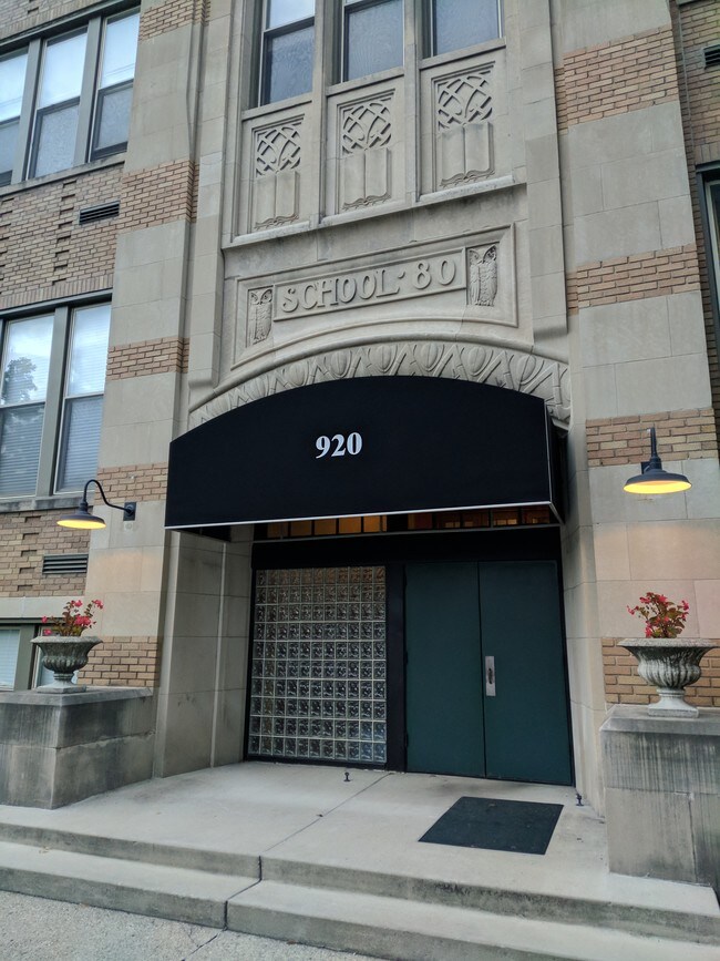 Front Entrance - 920 E 62nd St