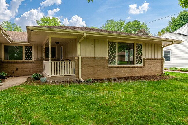 Foto del edificio - 5418 Tam O Shanter Dr