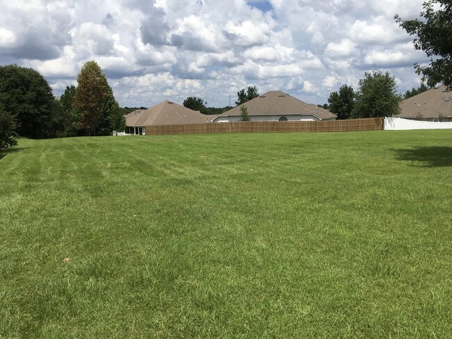 Building Photo - Beautiful Home in Piney Z neighborhood!