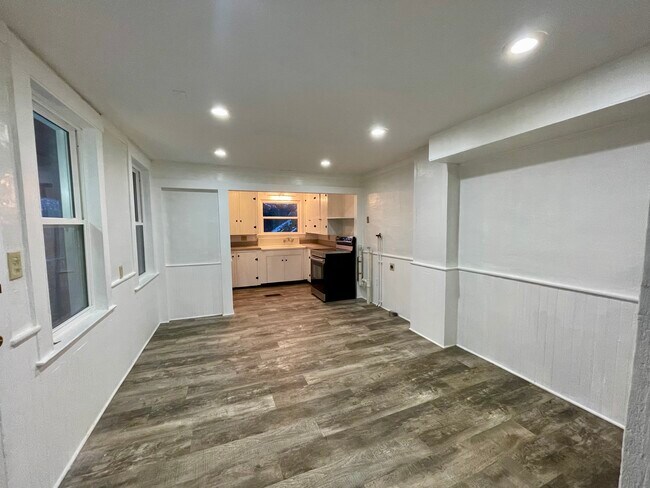 Dinning room/Kitchen - 264 US Route 4