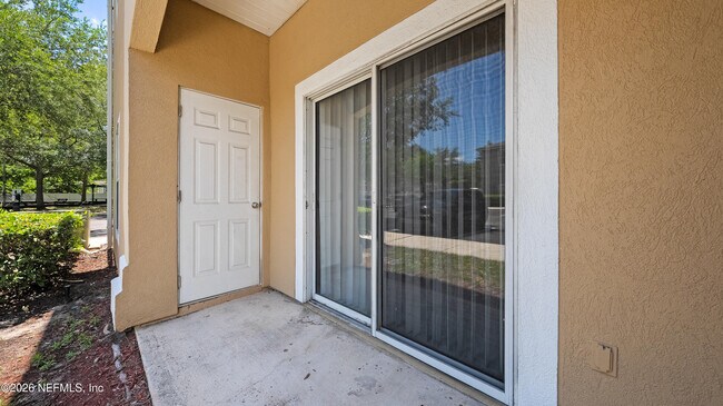 Building Photo - 6099 Maggies Cir