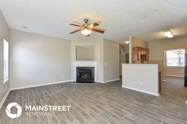 Building Photo - 6332 Ellenwood Dr