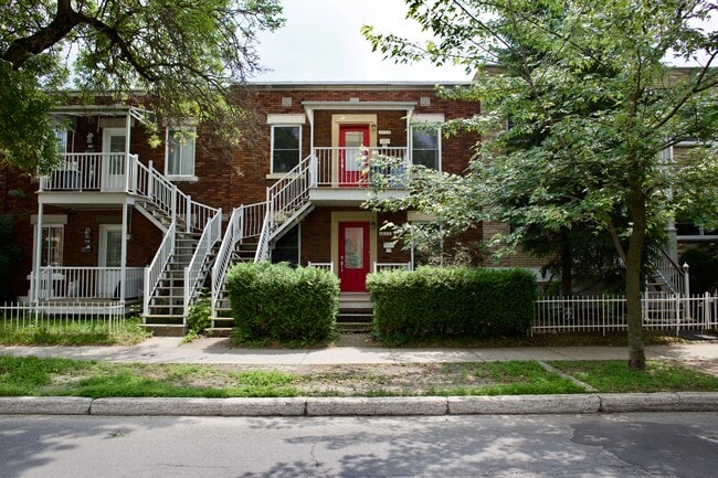 Photo du bâtiment - 1850 Rue Allard
