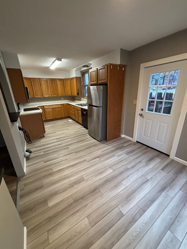 Foto del edificio - 601 Hillsboro Ave