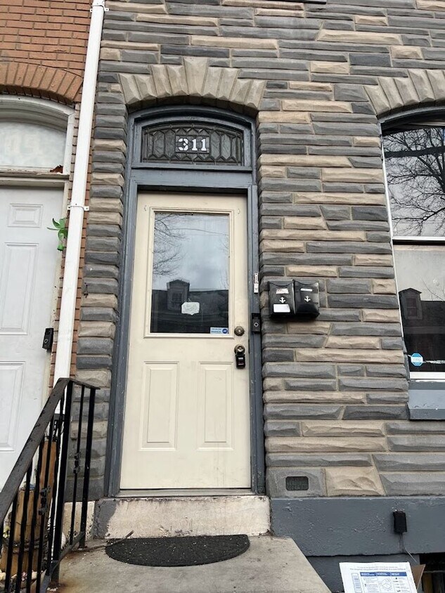 Primary Photo - 311 S 6th St