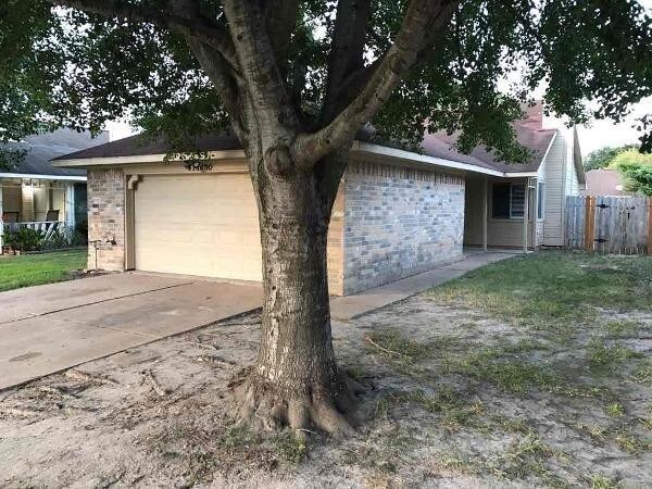 Building Photo - 13630 Alon Ln
