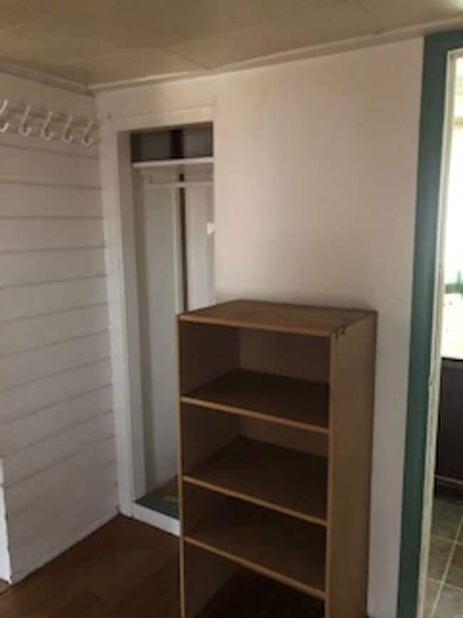 Building Photo - Cute little one bedroom house