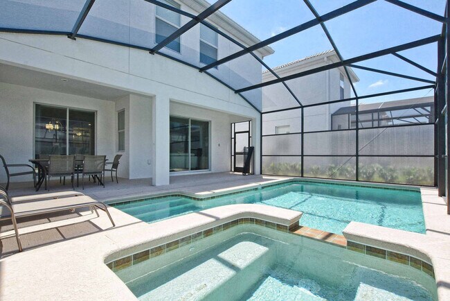 Foto del edificio - 4728 Sleepy Hollow Dr