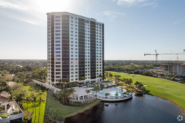 Alt Buildiing Angle - Rear - Altaira at the Colony