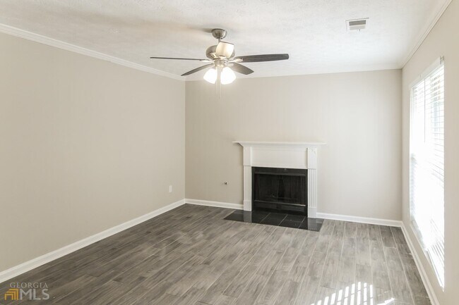 Building Photo - 6252 Marbut Farms Ln