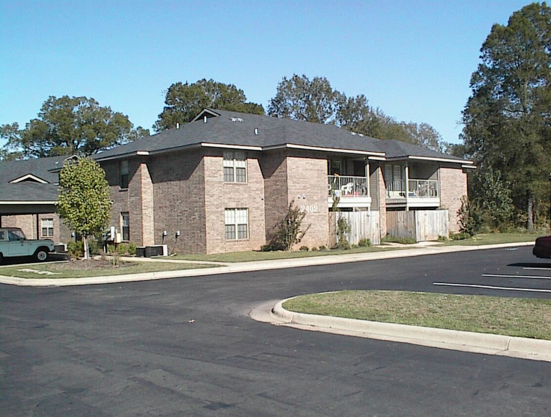 2404 West C Apt. A - 2404 W C Ct