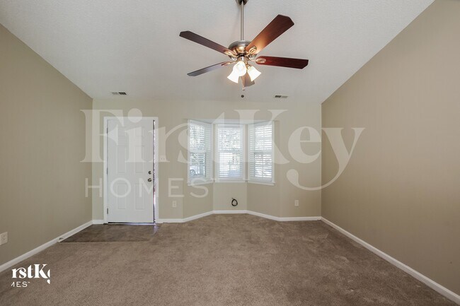 Foto del edificio - 3204 Faircroft Way