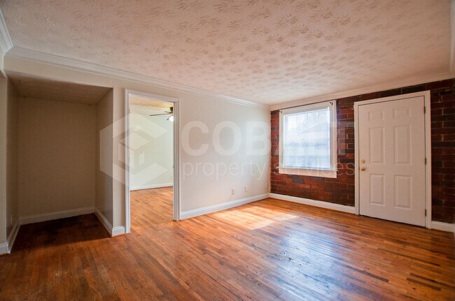Foto del edificio - 11 Bradley St SE