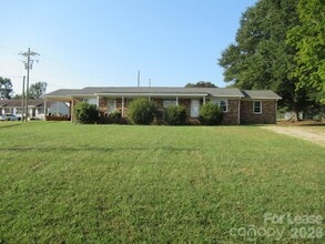 Building Photo - 2084 Shuford Rd