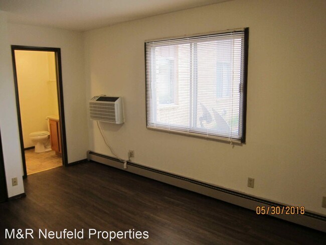 Foto del edificio - 7501 N Granville Rd