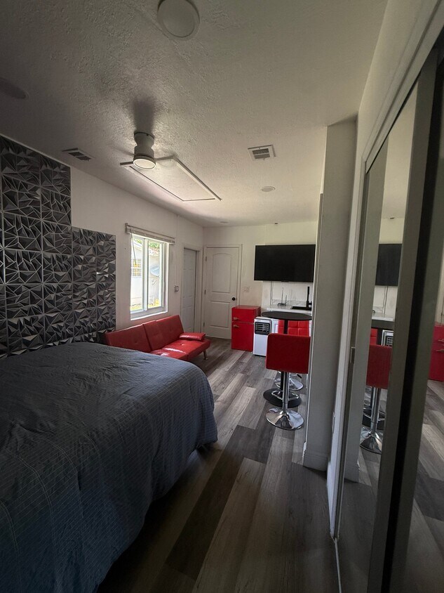 Foto del edificio - 3964 NW 39th Ave